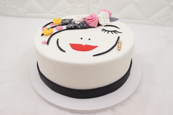 Online Order Cake Lady Lips with Red Lips UAE