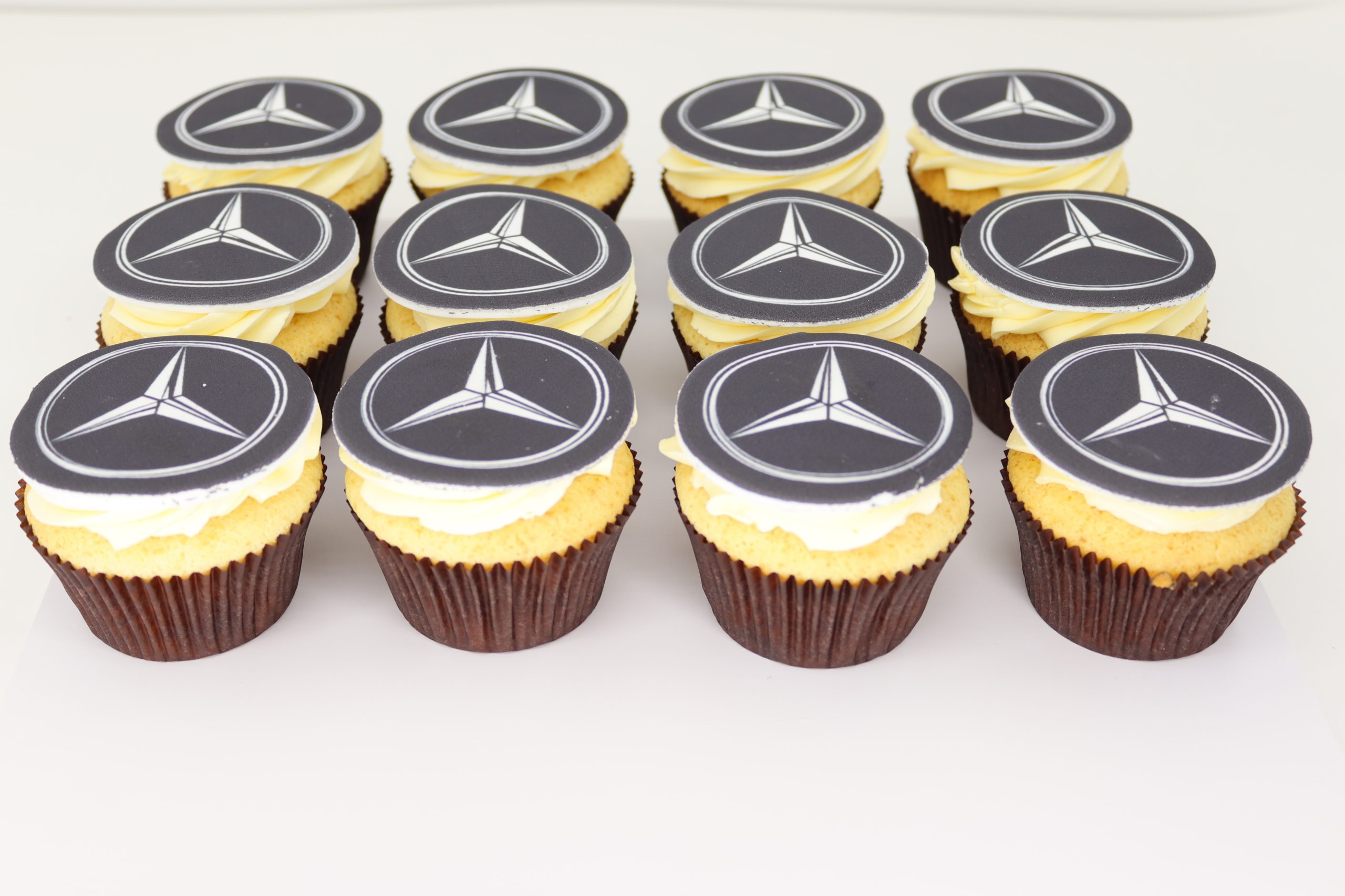 Mercedes Cupcakes Matilda Cake