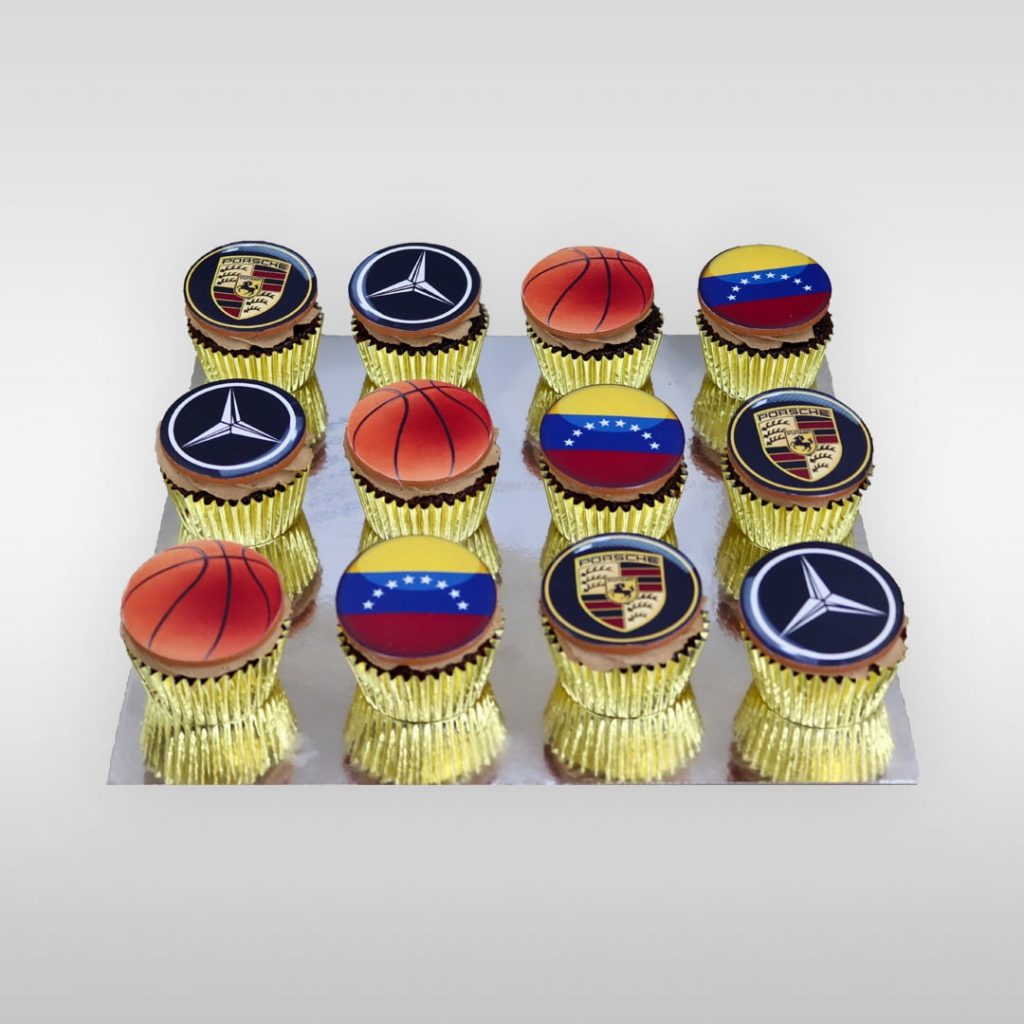 Car Logo Cup Cake