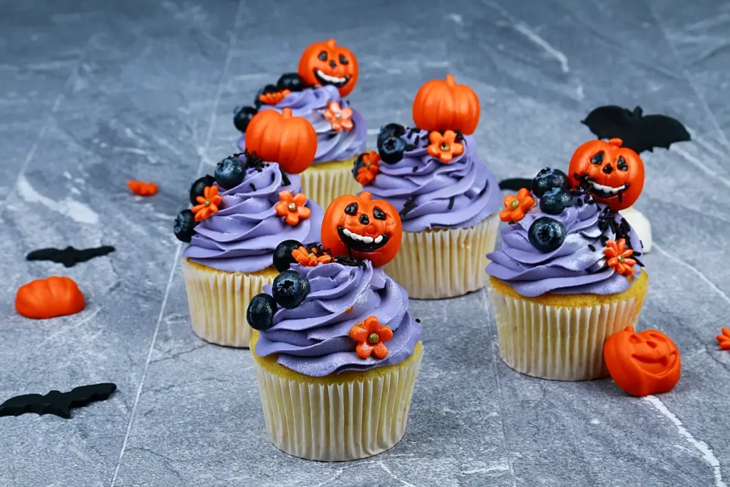 Purple Pumpkin cupcake - Image 2