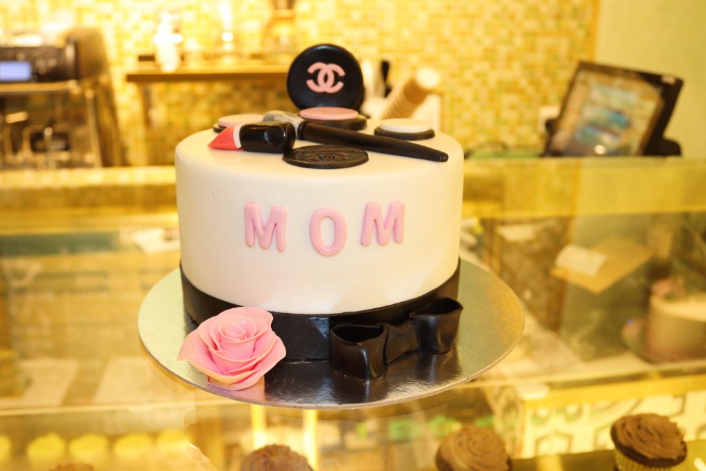 Chanel Make Up Cake 2Kg