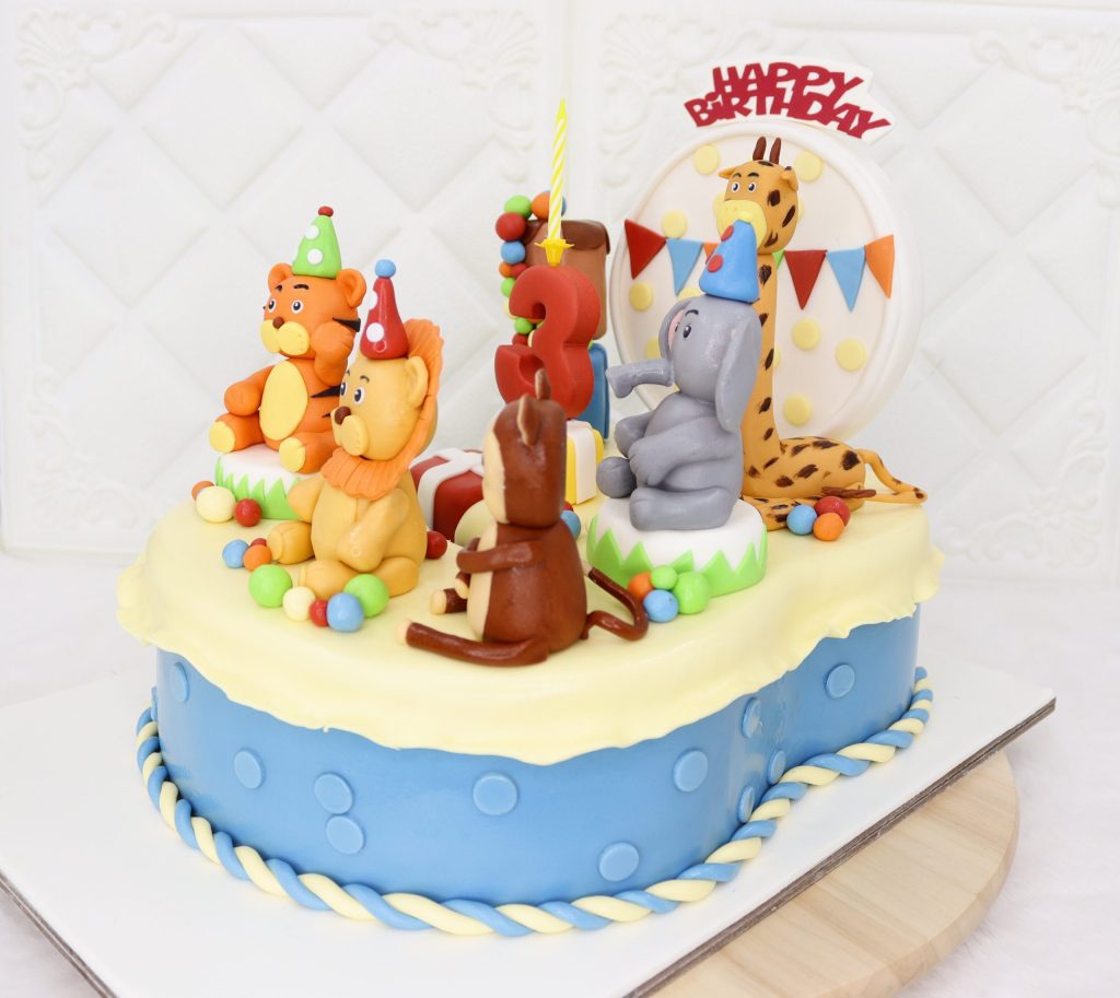 Jungle Dream Book Cake - Image 7