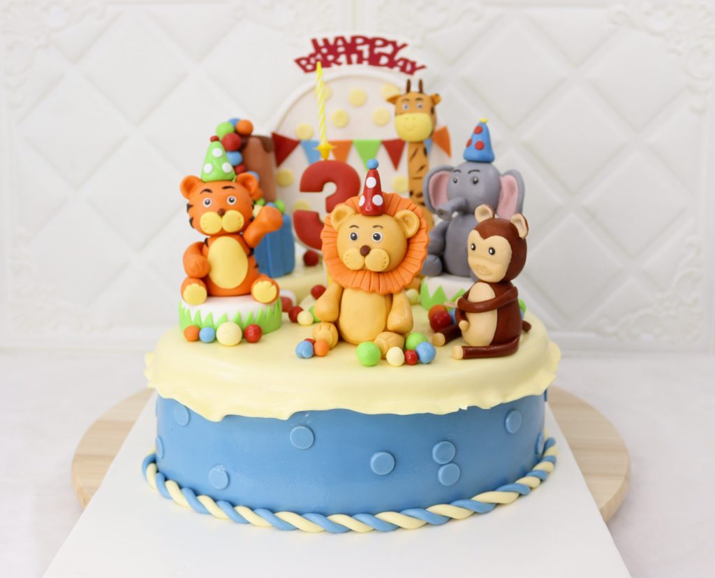 Jungle Dream Book Cake - Image 2