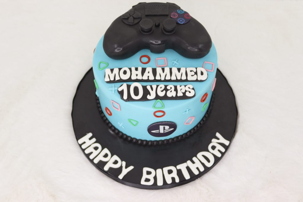 PlayStation Cake - Image 3