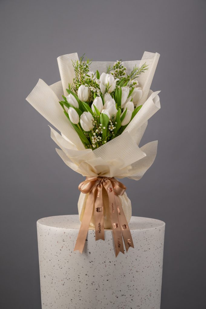 White Tulip Hand Bouquet - Image 2