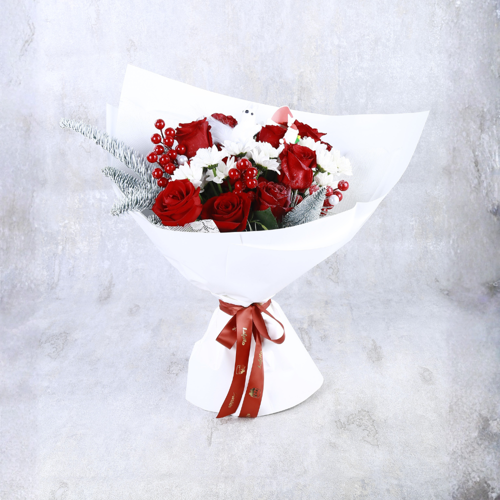 White Winter Harmony Bouquet Dubai (21 Pcs)